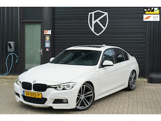 BMW 320i M Sport Edition LED/PANO/SPORT CHASSIS/STOELVERW/NAVI PRO/LICHT PAKK/