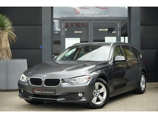 BMW 3-serie Touring 320d 164pk Navigatie/Stoelverwarming/PDC