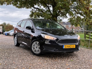 Ford Focus Wagon 1.0 Trend | 103.000 km + Airco + Stoel verw. Nu € 6.975,-!!!