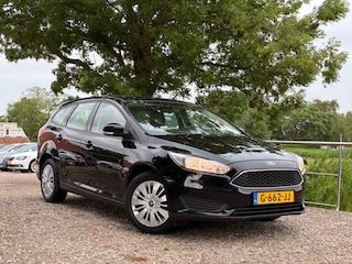 Ford Focus Wagon 1.0 Trend | 103.000 km + Airco + Stoel verw. Nu € 6.975,-!!!