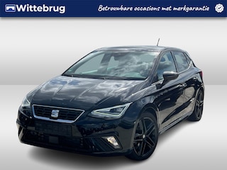 Seat Ibiza 1.0 TSI 110pk FR Black Edition / Panorama schuifdak / Navigatie / APP / LM 18 inch / Camera / Park Assist / Digital cockpit