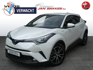 Toyota C-HR 1.8 Hybrid Executive trekhaak lage km