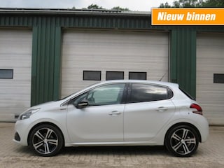 Peugeot 208 1.2 PureTech GT-line
