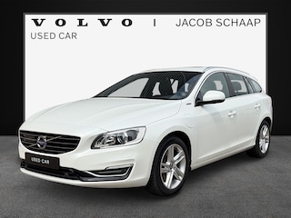 Volvo V60 2.4 D6 AWD Plug-In Hybrid Summum / Achteruitrijcamera / Panoramadak / volledig dealer onderhouden /