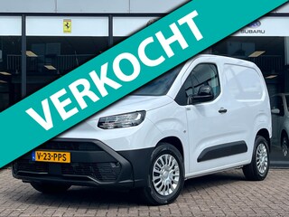 Toyota Proace City Comfort 50 kWh L1 | NIEUW UIT VOORRAAD | LED | 3-Zits | DAB | Apple CarPlay | Camera