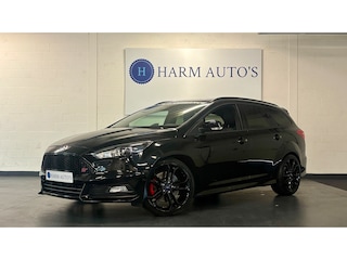 Ford Focus Wagon 2.0 ST-3 250pk Navi / Volleer / Xenon / Cruise / CAM / Clima