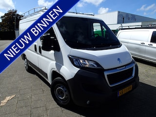 Peugeot Boxer 330 2.2 HDI L1H1 XR VOORZIEN VAN AIRCO+TREKHAAK !! BTW VRIJ !!