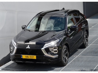 Mitsubishi Eclipse Cross PHEV 2.4 INSTYLE 4WD | PLUG IN HYBRID | V2G | PANORAMADAK | LEDER | TREKHAAK 1500KG | DODEHOEK ASSISTENT | FABRIEKSGARANTIE TOT 30-05-2030* | ALL IN RIJKLAARPRIJS