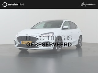 Ford Focus 1.0 EcoBoost St Line | Trekhaak | Panoramadak | Winterpakket | Cruise Control Adaptief | Parkeercamera |