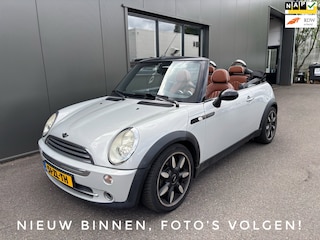 Mini Cooper Cabrio 1.6 Automaat Sidewalk / Leder !