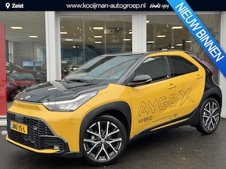 Toyota Aygo Hybrid 115 GR Sport | Super zuinig | Stoelverwarming | PDC V+A