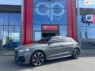 Audi A1 Sportback 40 TFSI 3 x S Line Pro Line S | LED | Camera | Parksens |Carplay | Keyless | Two Tone
