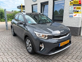 Kia Stonic 1.0 T-GDi MHEV DynamicPlusLine / Camera / Keyless / Carplay / PDC V+A / Trekhaak / Telefoon / Navigatie
