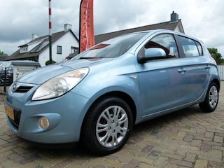 Hyundai i20 1.4i DynamicVersion, TREKHAAK/AIRCO/NWE APK