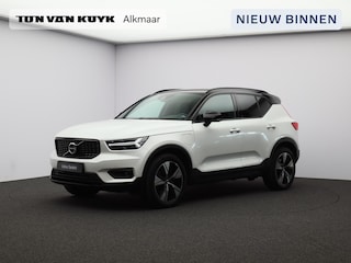 Volvo XC40 T5 262PK Plug-in hybrid R-Design / Trekhaak / Leder / Stoel+Stuurwiel+Achterbank Verwarming / Extra Getint Glas / Adaptieve Full Led / DAB+ / Adaptive Cruise / Pilot Assist