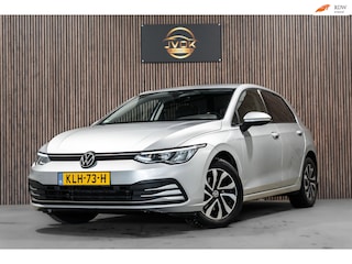 Volkswagen Golf 1.0 eTSI Life DSG LED CAMERA PDC