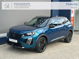 Peugeot 2008 1.2 Hybrid 145 PK GT | Automaat Hybride | BOUWJAAR 2026 DEMO MET €7.000 VOORDEEL | 360 Graden Camera | Dode Hoek Detectie | Parkeersensoren V+A | Full LED Verlichting | Zwart Dak | Hoge Zitpositie | Climate Control | Navigatie via Telefoon | Dakrails | Adaptieve Cruise Control | Apple Carplay & Android Auto draadloos | 18" Lichtmetalen Velgen |