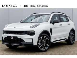 Lynk & Co 01 276PK Core 75km Hybride | Achteruitrijcamera | LED Koplampen | Adaptieve Cruise Control | Stoelverwarming | Apple Carplay/Android Auto | Navigatie | Climate Control