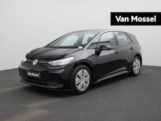 Volkswagen ID.3 Pure Oranje Edition 52 kWh | Navigatie | Draadloze Apple Carplay | Adaptieve cruise control | Lane assist | Stoelverwarming | Stuurwielverwarming | Climate control | Achteruitrij camera | Parkeersensoren |