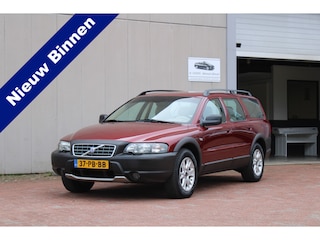 Volvo XC70 2.5 T AWD AUTOMAAT YOUNGTIMER 7-persoons