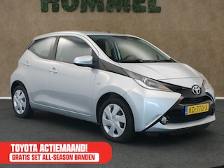 Toyota Aygo 1.0 VVT-i x-play - ORIGINEEL NEDERLANDSE AUTO - AIRCO - BLUETOOTH TELEFOONVOORBEREIDING - CENTRALE DEURVERGRENDELING - ELEKTRISCHE RAMEN VOORZIJDE - BUITENSPIEGELS ELEKTRISCH VERSTELBAAR - GROOT MULTIMEDIA DISPLAY