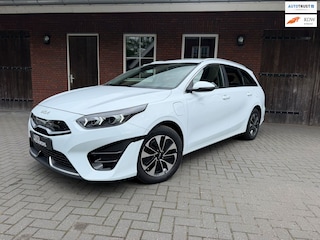 Kia Ceed Sportswagon 1.6 GDI PHEV DynamicPlusLine | 1e eigenaar| Camera| Carplay