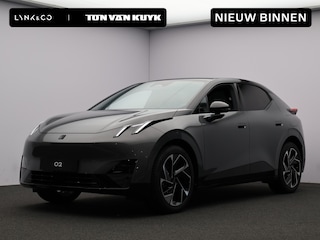 Lynk & Co 02 More 66 kWh Pano | Stuurverwarming | 360 camera VOORRAADACTIE OP=OP