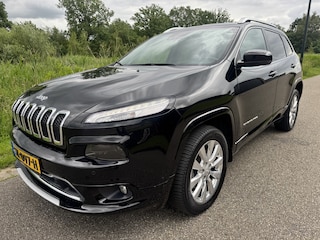Jeep Cherokee 2.2 Overland Vol Opties!! Weinig Km !!