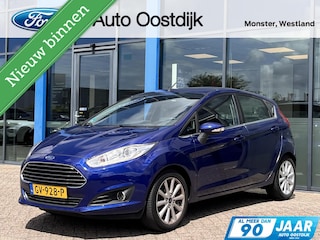 Ford Fiesta 1.0 EcoBoost Titanium 100PK NIEUWE DISTRIBUTIERIEM!! Trekhaak Voorruitverwarming Climate Navi Cruise Parkeersensoren 16" Velgen *Dealer Onderhouden*