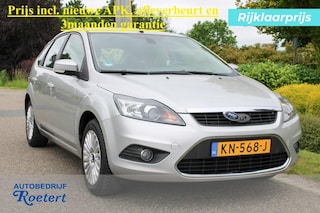 Ford Focus 1.6 Titanium 101pk ECC/Navi/Cruise/Stoelverwarming/Trekhaak