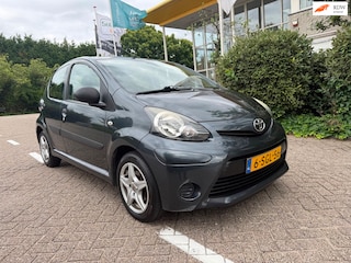 Toyota Aygo 1.0 VVT-i Now