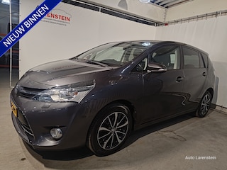 Toyota Corolla Verso 1.8 VVT-i 147pk Dynamic 7p. Climate C./ Cruise C. / Trekhaak / Winter Pack / Navi