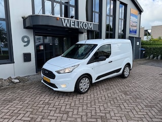 Ford Transit Connect 1.5 TDCi Airco, verwarmde voorruit, 3-pers, navi, camera, Schuifdeur,