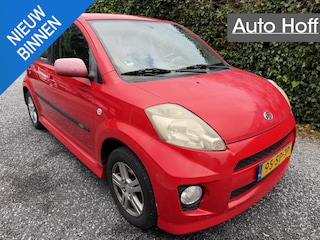 Daihatsu Sirion 2 1.3-16V Comfort | Airco | LMV | Elekt. Ramen | Trekhaak | APK tot 02-05-2027!