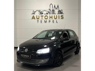 Volkswagen Polo 1.4-16V Trendline Airco 5Deurs Parkeersensoren Bluetooth Isofix