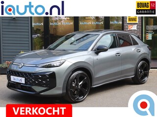 Volkswagen T-Roc 1.5 eTsi R-Line Black Style Pano/IQ.Light/Keyless/Camera/ACC/Elek. klep/20"/Trekhaak wegkl.
