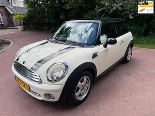 Mini Cooper 3-Deurs 1.6 Pepper Airco / Apk / NAP / 6-bak