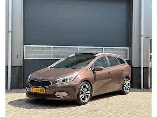 Kia Ceed Cee'd Sportswagon 1.6 GDI Super Pack Premium bj.2013 Autom|Pano|Trekh|Camera.
