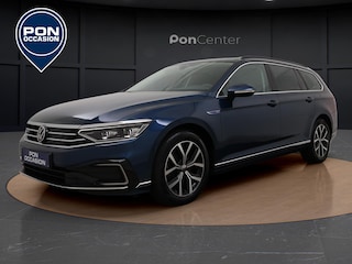 Volkswagen Passat Variant 1.4 TSI PHEV GTE | Camera | Side Assist | ACC | Stuur-/Stoelverwarming | Elek. Achterklep | Matrix LED | Spiegelpakket | 17'' |