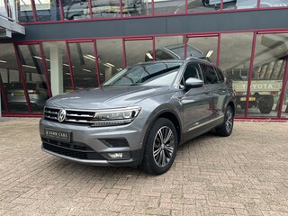 Volkswagen Tiguan 1.4 TSI Comfortline 7p. | ACC | PDC | Pano | Trekhaak | Leder | Camera | Stoelverw. |