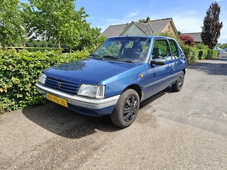 Peugeot 205 1.4 Génération BJ 1997