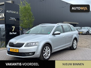 Skoda Octavia Combi 1.2 TSI Greentech Elegance Businessline|KEYLESS|XENON|TREKHAAK|CANTON AUDIO|D-RIEM VV