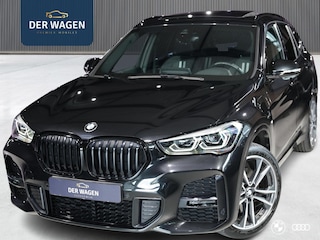 BMW X1 xDr25e M SPORT / PANODAK / ACC / HEADUP / CARPLAY / 19"