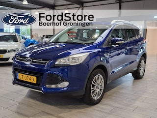 Ford Kuga 1.6 Titanium 183 pk Plus 4WD | Trekhaak | Pano | Camera | Half leer | El. a. klep | Stoelverw. | 4 seiz. banden