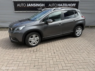 Peugeot 2008 1.2 PureTech Signature Vol Automaat | Airco | PDC Achter | Navi | Bluetooth | Privacy Glas