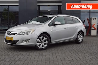 Opel Astra 1.4 Turbo Edition 140pk / ECC Aut. Airco / PDC V&amp;A / Nieuwe APK !