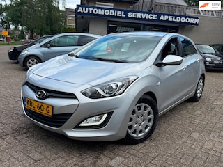 Hyundai i30 AUTOMAAT *AIRCO*ELEKTR. PAKKET*STUURBEKR.*NW. APK*BOEKJES*