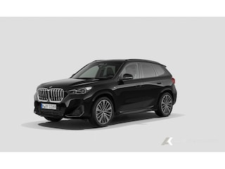 BMW X1 xDrive23i M Sport | Panorama | Driving Ass. Prof. | Trekhaak | 360 Camera | Massage | Harman/Kardon | Head-Up | Memory | 20' Inch |