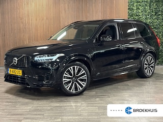 Volvo XC90 T8 AWD Recharge Ultra Dark | Luchtvering | Trekhaak | 360 Camera | Head-Up Display | Harman Kardon | 455pk | Adaptieve Cruise Control | Stoelverwarming voor+achter | Stuurwielverwarming | Schuifdak | Full LED Meesturende koplampen | Pilot Assist | BLIS Dode Hoek Detectie | Alcantara hemelbekleding | Lederen zonnekleppen en handgrepen | Elektrische voorstoelen geheugen | Lederen bekleding | Zitting verlenging voorstoelen | Lederen dashboard | 20 Inch | Google Infotainment | Keyless Drive | Privacy Glass | Elektrisch bedienbare achterklep | Geïntegreerd kinderzitje achterin | Geïntegreerde zongordijnen achterportieren | Verlichte instaplijsten | 7-Persoons | 4-Zone Climate Control | DAB Radio | Apple Carplay/Android Auto | Alarm Klasse III | Onyx Black Metallic |