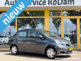 Toyota Aygo 1.0-12V Now
